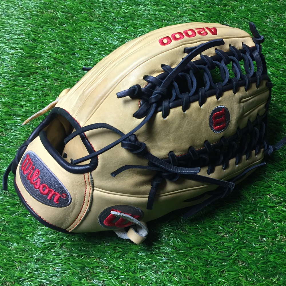 Wilson A2000 Baseball Glove OT6 USED 12.75 Right Hand Throw